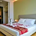 Platinum Klcc By Dh Home